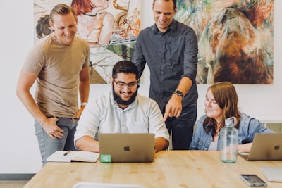 CallHippo vs. Traditional Phone Systems: What Ecommerce Brands Need to Know